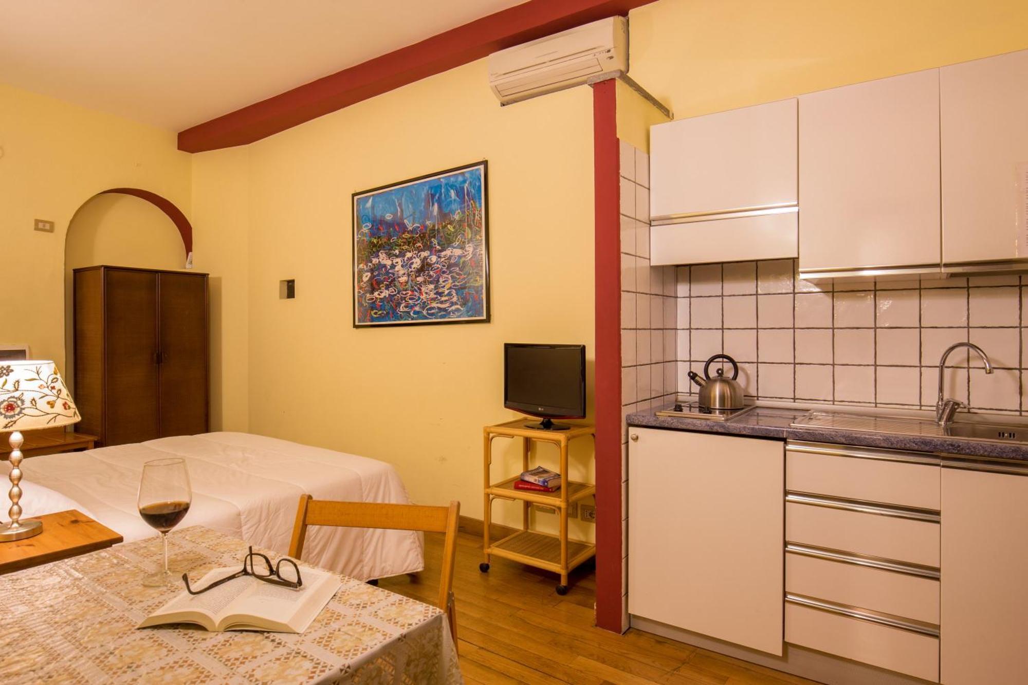 โบลโล อพาร์ตเมนต์ Hotel โรม ภายนอก รูปภาพ
